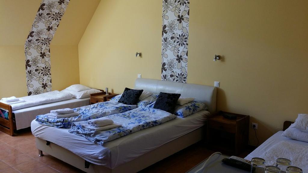 Bastya Hotel Makó Dış mekan fotoğraf