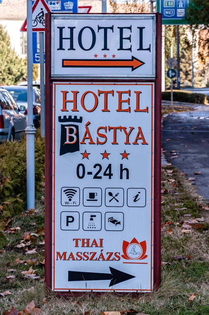 Bastya Hotel Makó Dış mekan fotoğraf